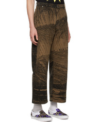 Pantalon chino imprimé marron Rassvet