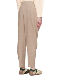 Pantalon chino marron clair Homme Plissé Issey Miyake