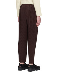 Pantalon chino marron foncé Homme Plissé Issey Miyake