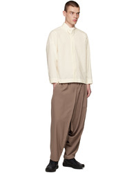 Pantalon chino marron 132 5. ISSEY MIYAKE