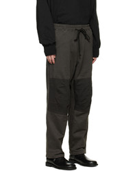 Pantalon de jogging gris foncé The Viridi-anne