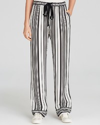 Pantalon style pyjama à rayures verticales blanc et noir