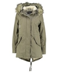 Parka olive Superdry