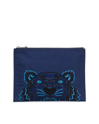 Pochette brodée bleu marine