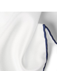 Pochette de costume en soie blanche