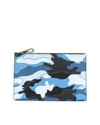 Pochette en cuir camouflage bleu clair