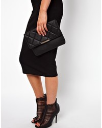 Pochette en cuir matelassée noire Asos