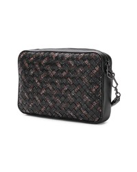 Pochette en cuir tressée noire Bottega Veneta