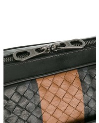 Pochette en cuir tressée noire Bottega Veneta