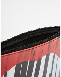 Pochette rouge Lulu Guinness