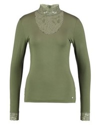 Pull à col roulé olive Aaiko