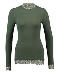 Pull à col roulé olive YAS