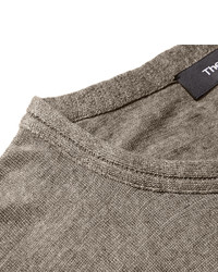 Pull gris Theory