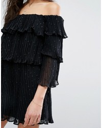 Robe à épaules dénudées en chiffon noir