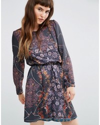 Robe à fleurs gris foncé Lavand