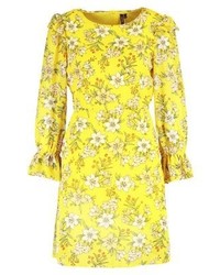 Robe à fleurs jaune Vero Moda