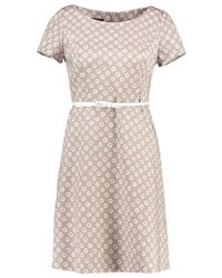 Robe á pois beige Taifun