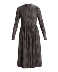 Robe á pois gris foncé YAS