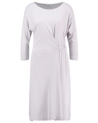 Robe beige Filippa K