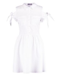 Robe blanche Oasis