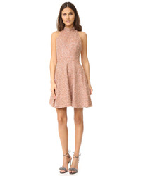 Robe brodée rose Alice + Olivia