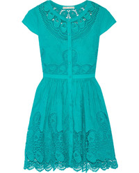 Robe brodée turquoise