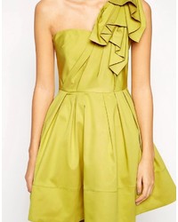 Robe chartreuse Asos