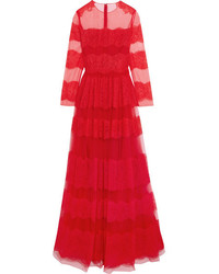 Robe de soirée en dentelle rouge Valentino