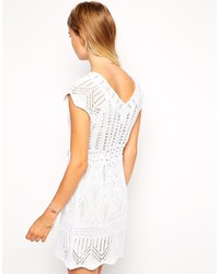 Robe décontractée en crochet blanche Asos