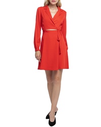 Robe drapée découpée rouge