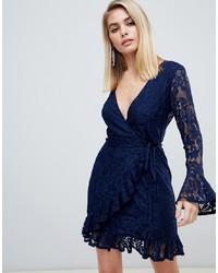 Robe drapée en dentelle bleu marine