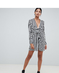 Robe droite à rayures verticales blanche et noire Missguided Tall