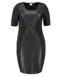 Robe droite en cuir noire Junarose