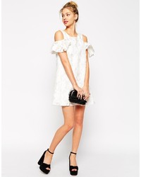 Robe droite en dentelle blanche Asos