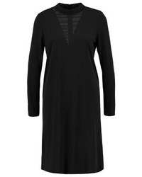 Robe droite noire Pieces