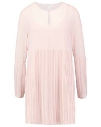 Robe droite rose BCBGeneration