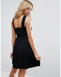 Robe en broderie anglaise noire Asos