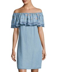 Robe en chambray brodée bleu clair