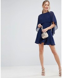 Robe en chiffon bleu marine Asos