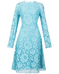 Robe en dentelle à fleurs bleu clair