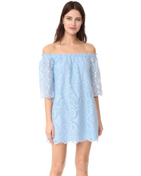 Robe en dentelle bleu clair BB Dakota