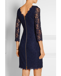 Robe en dentelle bleu marine Diane von Furstenberg