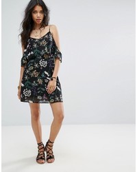 Robe en dentelle imprimée noire Boohoo