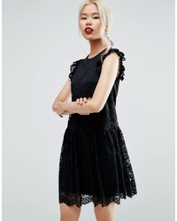 Robe en dentelle noire Asos