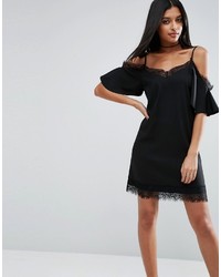 Robe en dentelle noire Asos