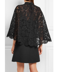 Robe en dentelle noire Valentino