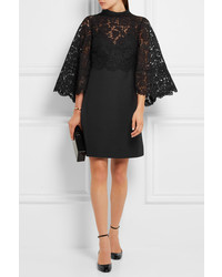 Robe en dentelle noire Valentino