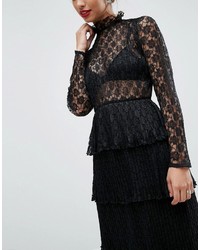 Robe en dentelle noire Asos