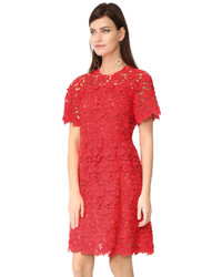 Robe en dentelle rouge Giambattista Valli