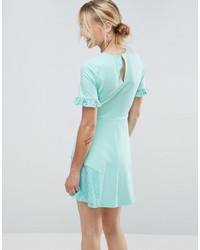 Robe en dentelle vert menthe Asos